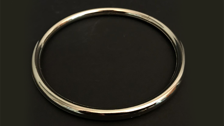 Ring on Rope by Bazar de Magia 