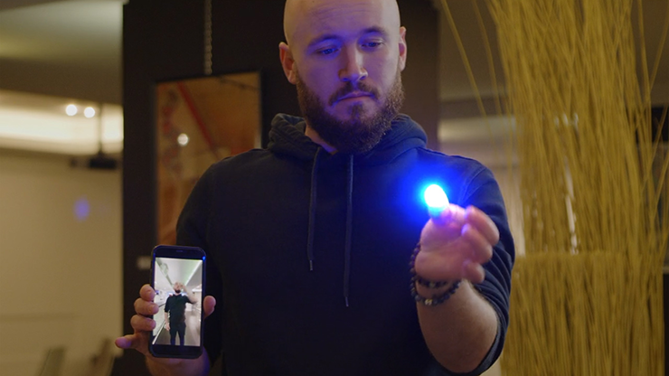 Pro Light 3.0 Blue Pair (Gimmicks and Online Instructions) by Marc Antoine 