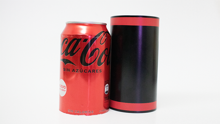 Vanishing Diet Coke Can by Bazar de Magia 