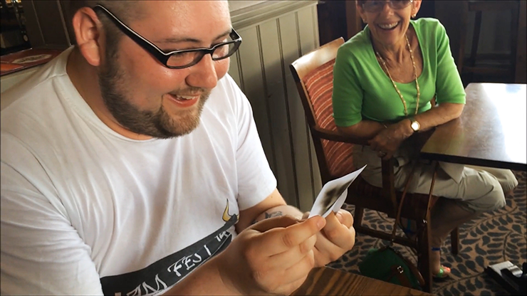 Keep Invisible - The Apparition by Mark Henderson - Merchant of Magic