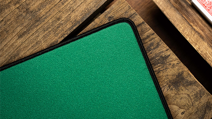 Sewn-Edge Basic Close-Up Pad (Green) by TCC Presents - Trick