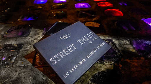 Paul Harris Presents Street Thief (British Pound) by & Paul Harris - Merchant of Magic